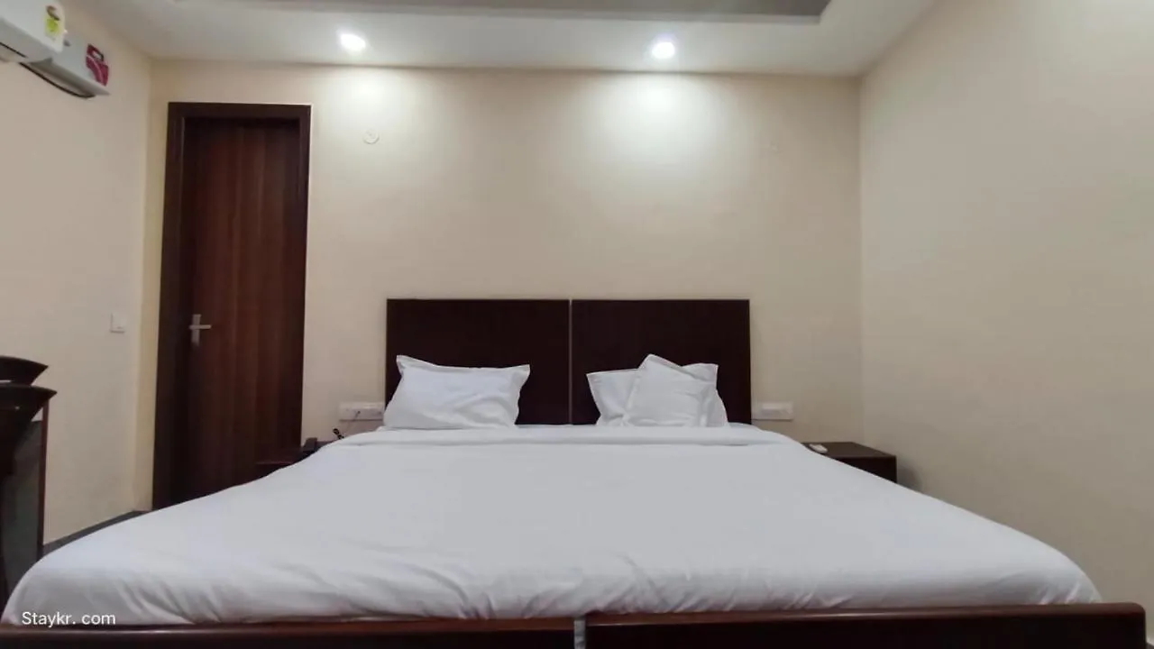 Hotel Wedlock Premium Gurgaon